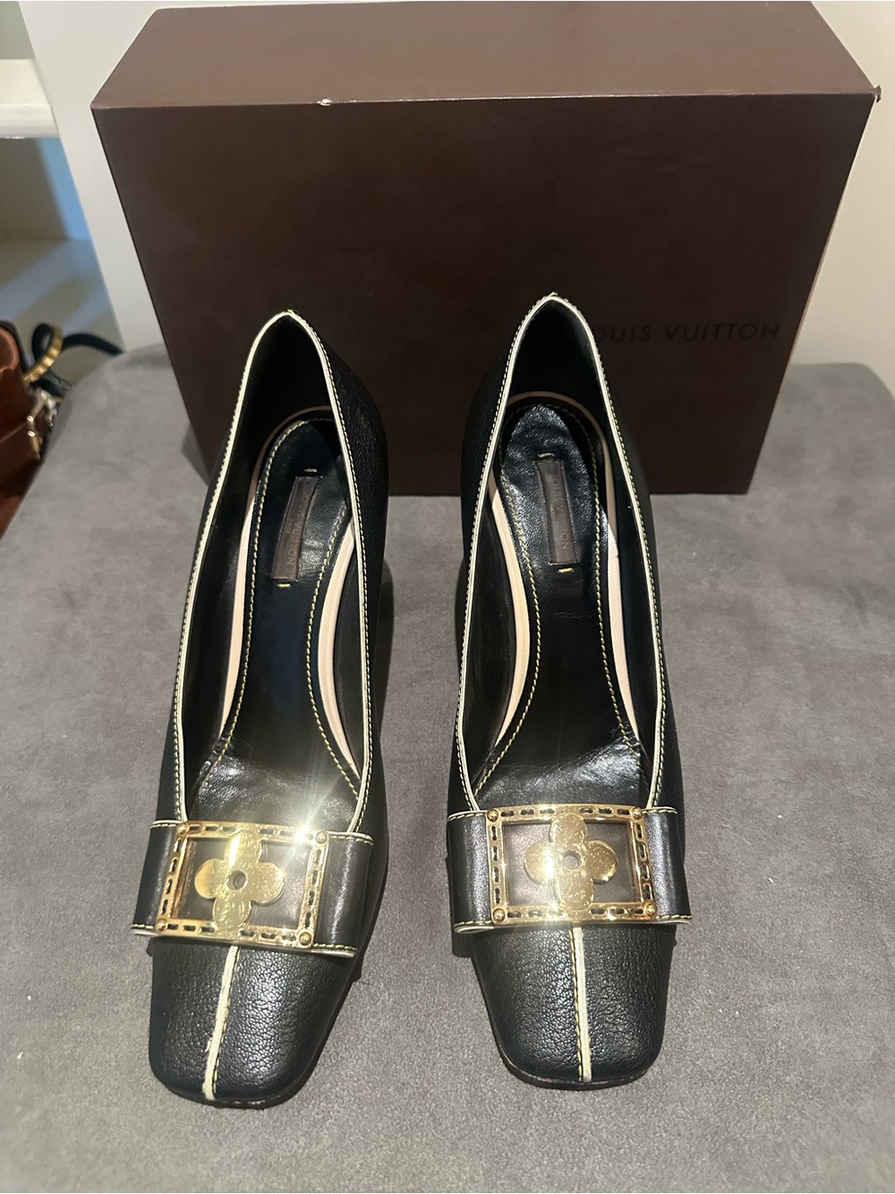 Louis Vuitton Suhali Leather Black Gold Square Toe Pumps 39.5